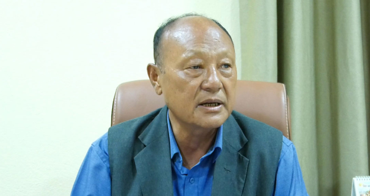 ठगीमा पक्राउ परेको खुलेपछि कांग्रेस अनुशासन समितिका संयोजक गुरुङले दिए राजीनामा