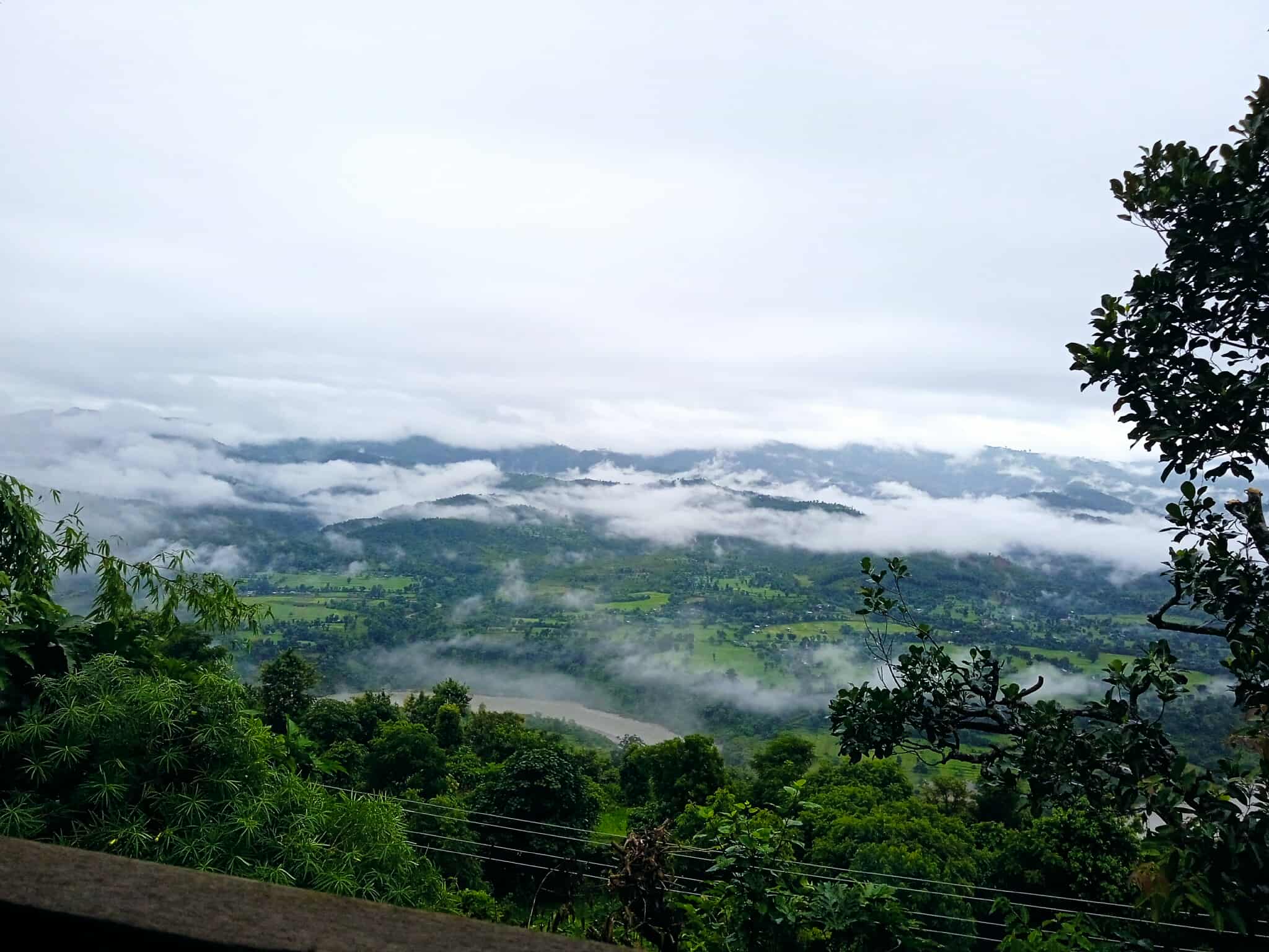 आजको मौसमः पश्चिमी न्यून चापीय प्रणाली साथै मनसुनी वायुको प्रभाव रहने